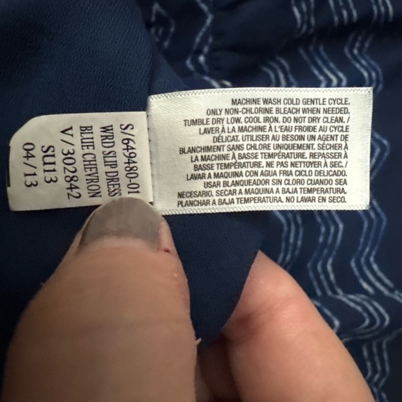 Old Navy Blue Chevron Sundress Spaghetti Strap Midi - Picture 3 of 4